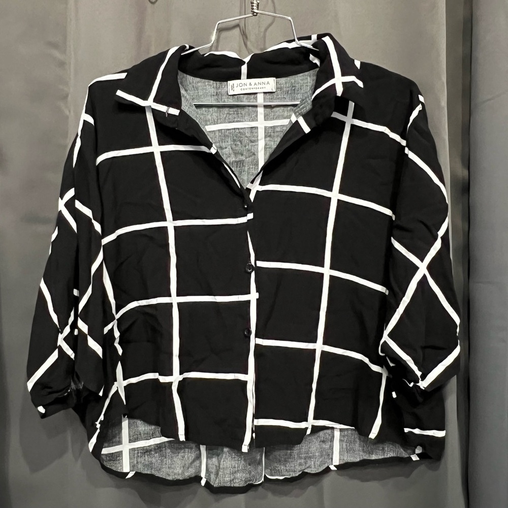 Cropped Button Up Top